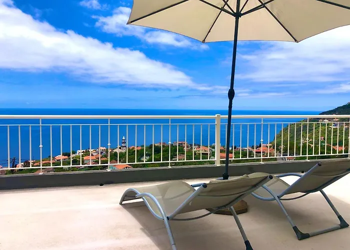 Casa Neves Three Bedrooms And Fantastic Sea View