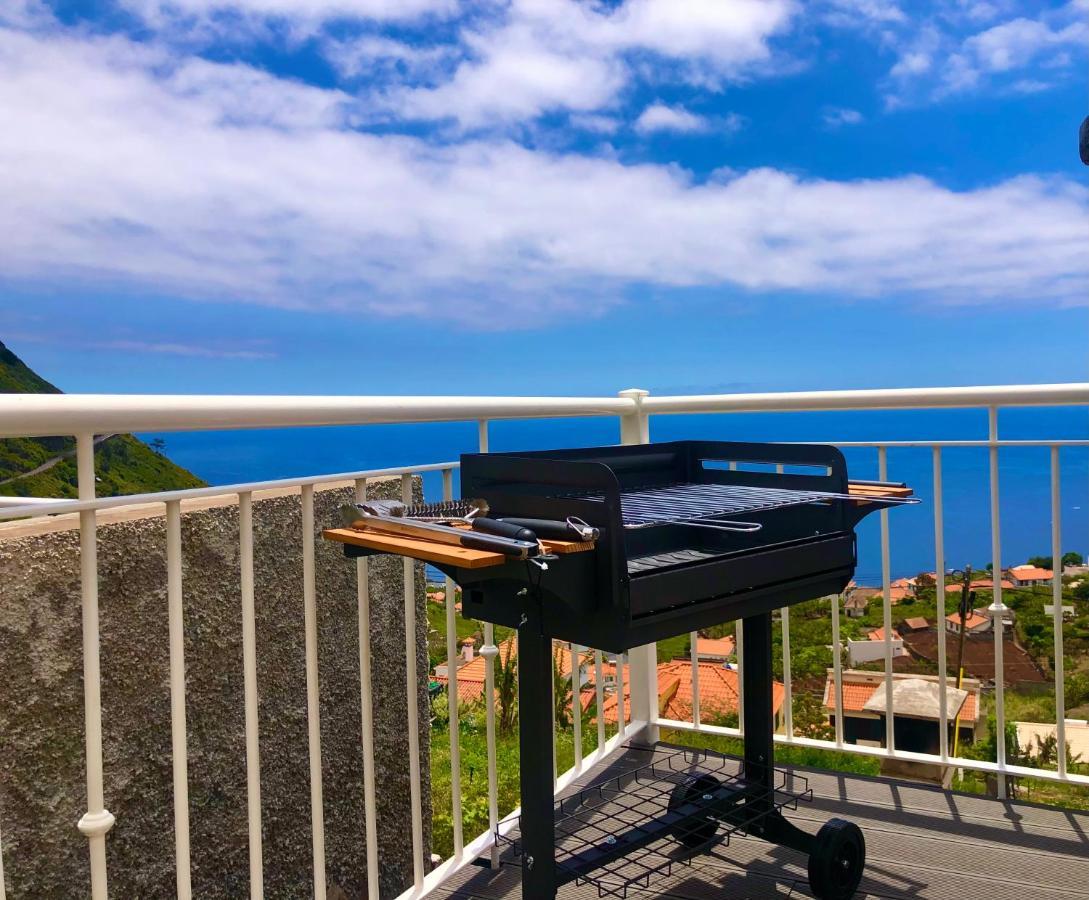 Casa Neves Three Bedrooms And Fantastic Sea View Holiday home Arco da Calheta (Madeira)