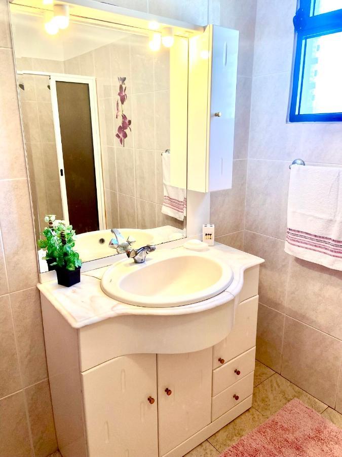 Casa Neves Three Bedrooms And Fantastic Sea View Vakantiehuis *
