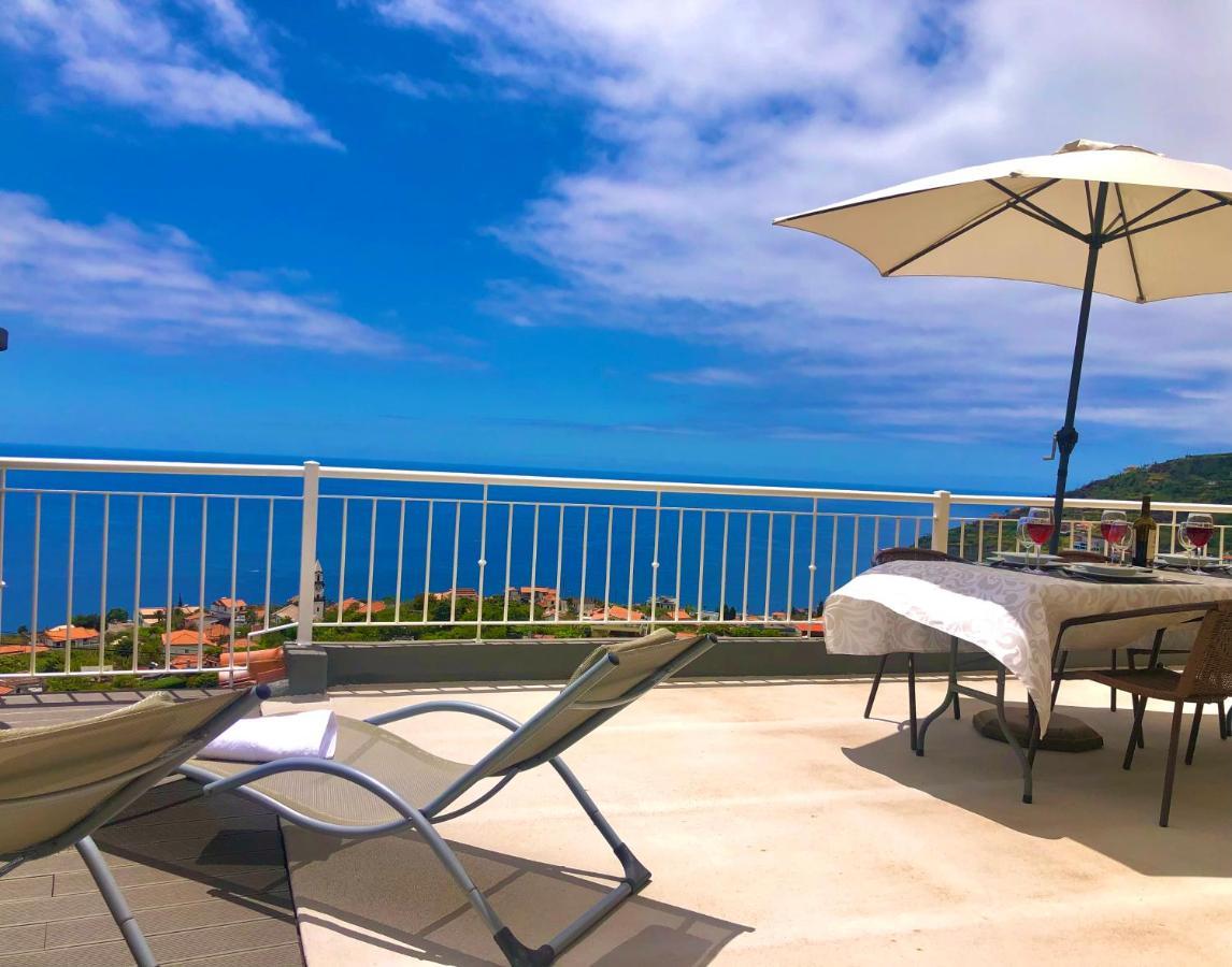Casa Neves Three Bedrooms And Fantastic Sea View Holiday home *